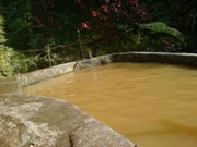 ti kwen glo cho - group hot tubs
